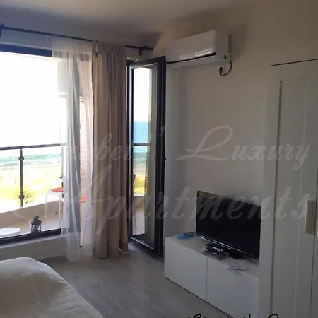 Beachfront Luxury Elizabeth, Apartament Gmina Pomorie