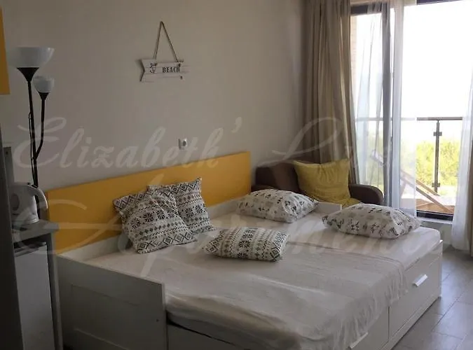Apartamento Beachfront Luxury Elizabeth, Pomorie