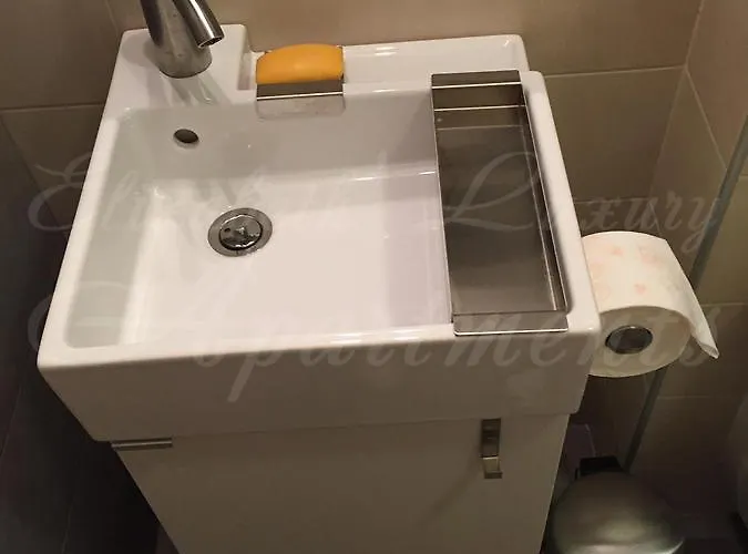 Beachfront Luxury Elizabeth, Apartamento Pomorie