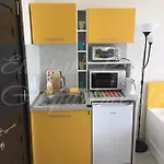 Apartment Beachfront Luxury Elizabeth, *