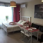 Beachfront Luxury Elizabeth, Apartment *