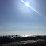 Beachfront Luxury Elizabeth, Apartment *
