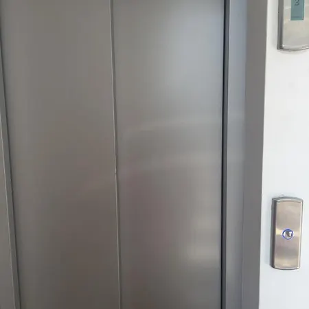 Beachfront Luxury Elizabeth, 아파트