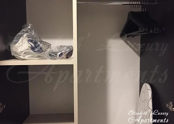 Beachfront Luxury Elizabeth, Апартамент Поморие